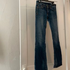 Reposhed Union women’s bootcut jeans. Low rise, size 27.